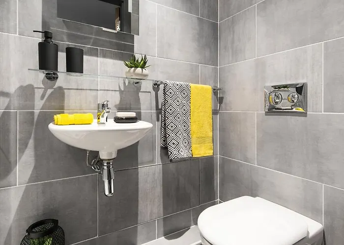 Yugo Explore New Mill דירה